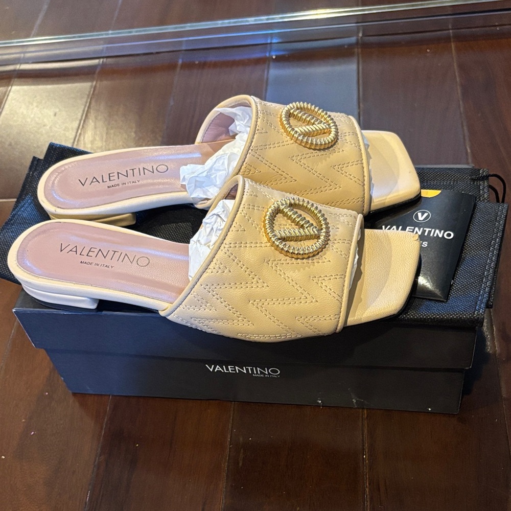 Valentino Cream Women's Slide Sandals